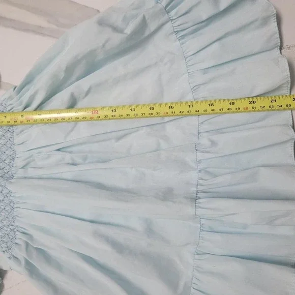 Girls vintage smocked dress with ruffles and smocking. Tagged size: 5 - Picture 4 of 5